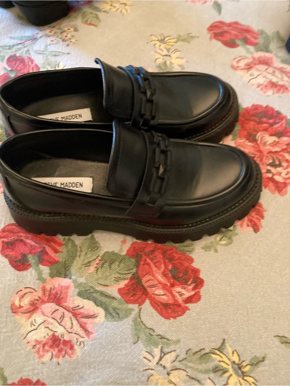 Steve Madden Black Leather Lug Sole Loafers